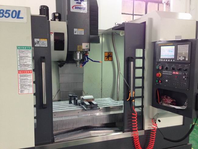 加工(gōng)中心-850L